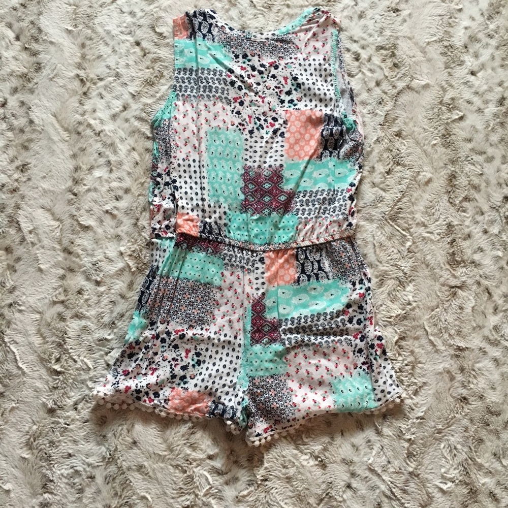 Patterned romper - Picture 2 of 3